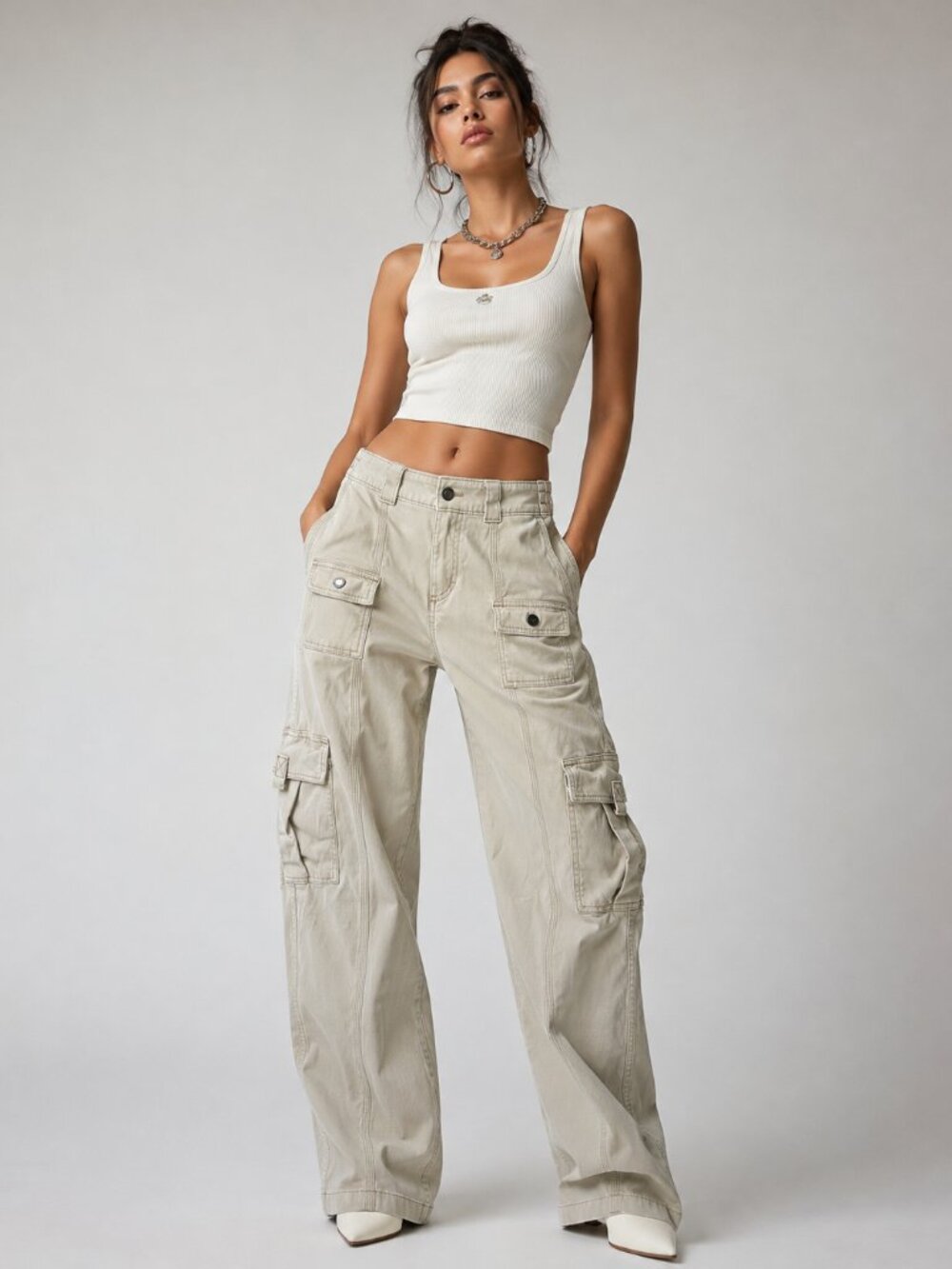 Hollister Low Rise Baggy Cargo Pants Beige Y2K Utility Size 26R